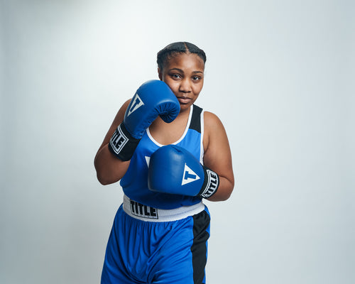 Woman Knockout Man Boxing Pose Woman Stock Photo 796512031 | Shutterstock