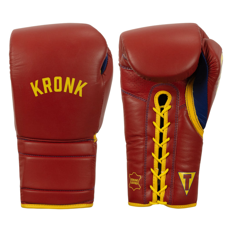 Store boxing lace up training gloves